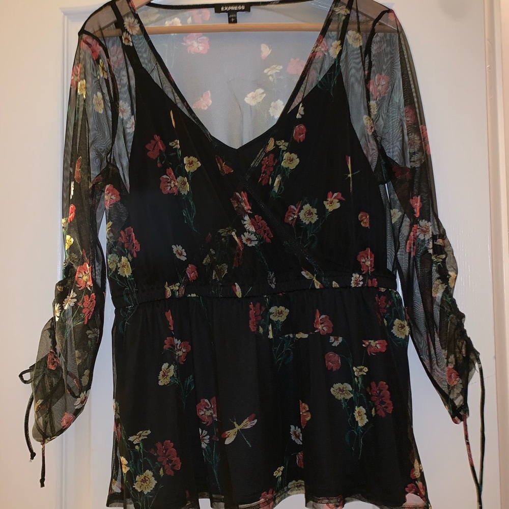 Express Top - Picture 2 of 2